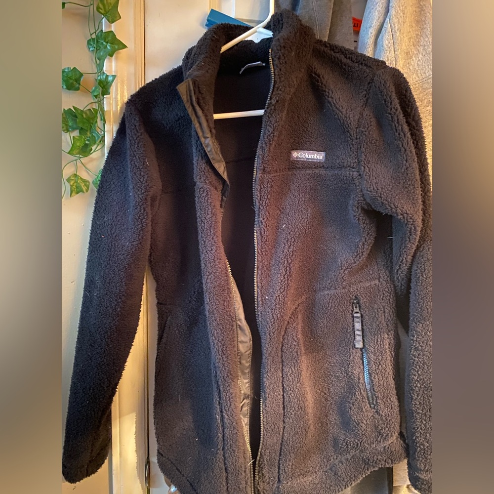 Small black Columbia jacket